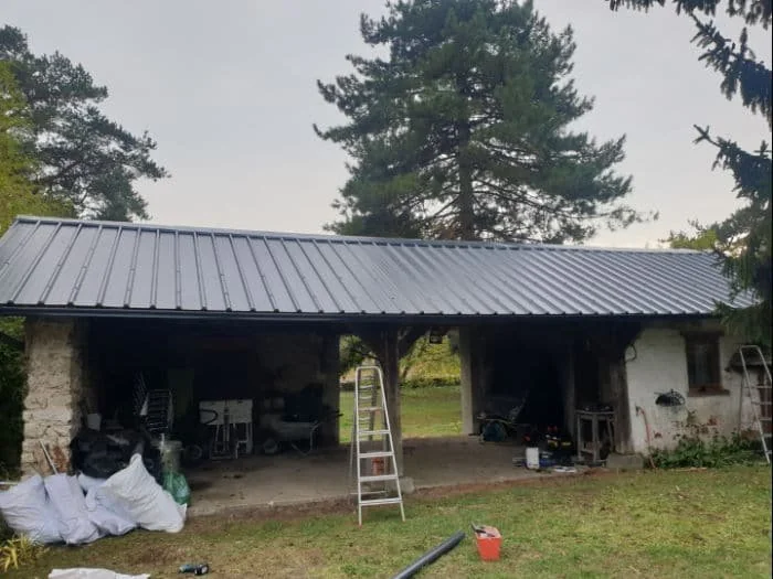 Dépendance rénovée par Steve BOGLIONI à Avilly-Saint-Léonard